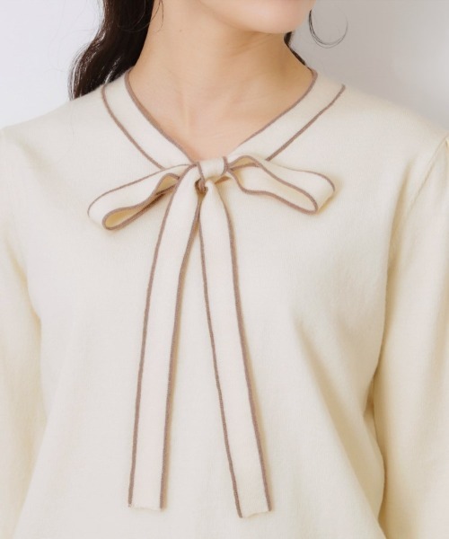 couture brooch(クチュールブローチ)の「【レディライクな華奢見せニット】配色ラインリボンタイニット(ニット/セーター・レディース・アイボリー/サンドベージュ/ブラック・38/42)」の16枚目の写真