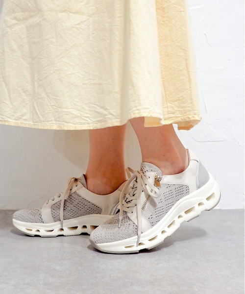 cava cava（サヴァサヴァ）の「ニットスニーカー　1320665（スニーカー・レディース・ホワイト/ブラック・L/M/LL/S）」の17枚目の写真