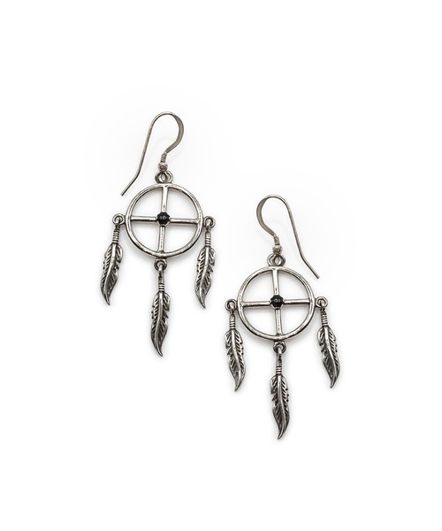 Indian Jewelry(インディアンジュエリー)の「THEATER シアターセレクト クロスデザイン3フェザードロップフックピアス Made in USA(ピアス(両耳用)・メンズ・シルバー・FREE)」の1枚目の写真