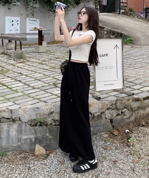 Per sist ence（パーシエンス）の「スリットスウェットスカート（スカート・レディース・ブラック/グレー・FREE）」の15枚目の写真