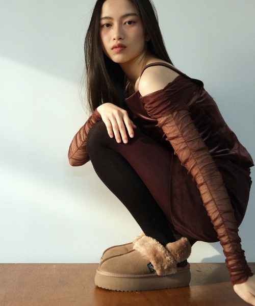 ROCKFISH WEATHERWEAR(ロックフィッシュウェザーウェア)の「CLOUDY FLATFORM FUR SLINGBACK(スリッポン・レディース・ブラック/モカ/ベージュ/ベージュ系/チョコ・23.0cm/24.0cm/25.0cm)」の20枚目の写真