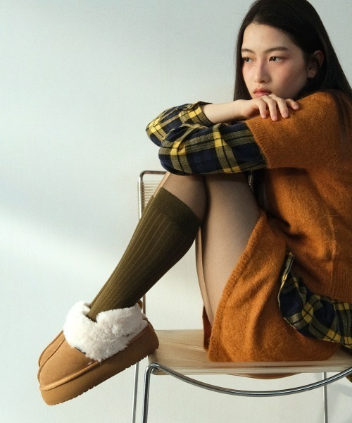 ROCKFISH WEATHERWEAR(ロックフィッシュウェザーウェア)の「CLOUDY FLATFORM FUR SLINGBACK(スリッポン・レディース・ブラック/モカ/ベージュ/ベージュ系/チョコ・23.0cm/24.0cm/25.0cm)」の11枚目の写真