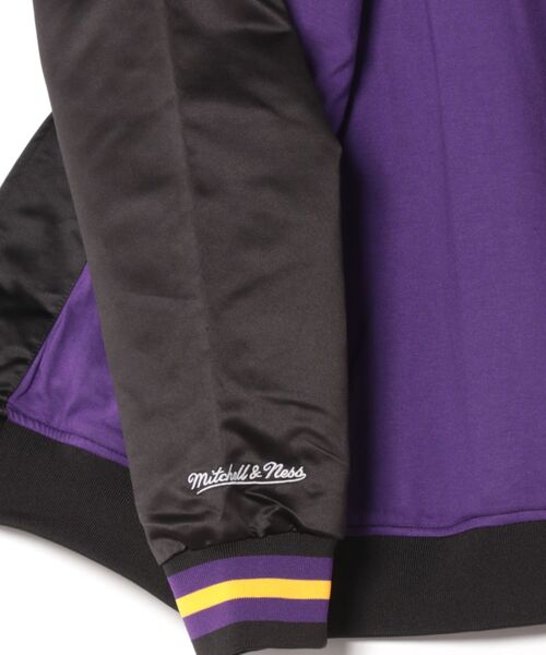 Mitchell&Ness(ミッチェル&ネス)の「【Mitchell&Ness/ミッチェルアンドネス】NBA LIGHTWEIGHT SATIN JACKET VINTAGE LOGO/ヴィンテージロゴジャケット/サテン(スタジャン・メンズ・E/B/A/D/C・XL/M/L)」の12枚目の写真