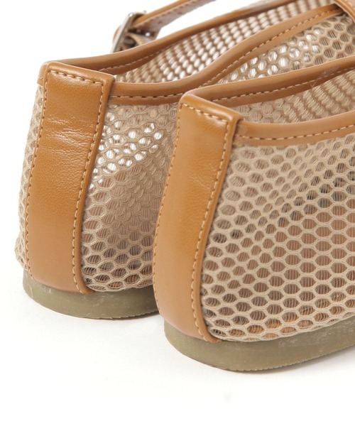 LAKOLE（ラコレ）の「メッシュコンビフラットパンプス / 290718（パンプス・レディース・ベージュ/ブラック・MEDIUM/LARGE）」の14枚目の写真