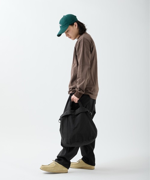 黒 ナイロン ショルダーバッグ　meltum meltum ショルダーバッグ NYLON MESSENGER BAG / ナイロン