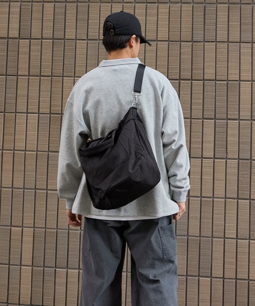 meltum(メルタム)の「【ZOZO限定】2WAY NYLON TOTE SHOULDER(ショルダーバッグ・メンズ・マスタード/オリーブ/ライトベージュ/ブラック・FREE)」の21枚目の写真