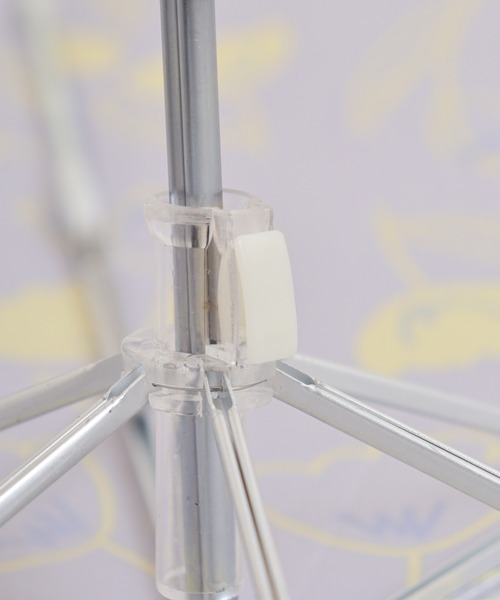 FUNALIVE(ファンアライブ)の「ガラガラ折りたたみ雨傘 曲がり手元(折りたたみ傘・メンズ・オフホワイト/グレー/ブルー/ブラック/ネイビー/ホワイト/ピンク/ピンク系・FREE)」の11枚目の写真