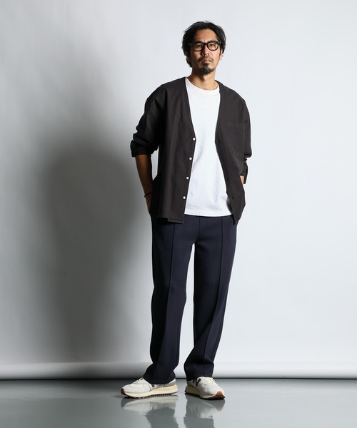 The DUFFER of ST.GEORGE(ザダファーオブセントジョージ)の「【WEB限定アイテム】COLOR WAIST RIB PINTUCK WIDE PANTS:ダンボールニット カラーウエストリブ ピンタック バギーパンツ(その他パンツ・メンズ・グレー/ブラック/ネイビー・X-LARGE/LARGE/MEDIUM/SMALL)」の9枚目の写真