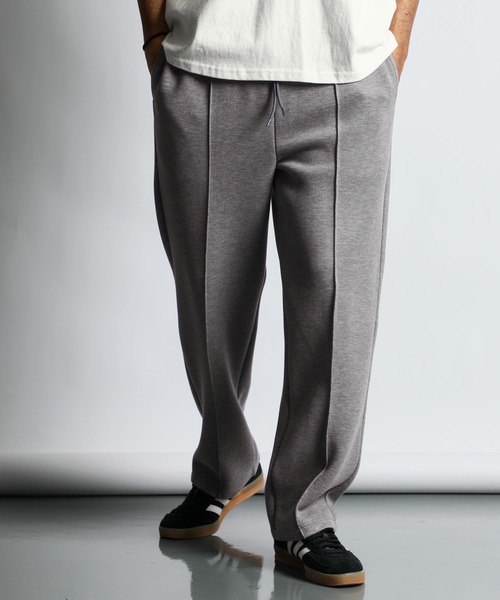 The DUFFER of ST.GEORGE(ザダファーオブセントジョージ)の「【WEB限定アイテム】COLOR WAIST RIB PINTUCK WIDE PANTS:ダンボールニット カラーウエストリブ ピンタック バギーパンツ(その他パンツ・メンズ・グレー/ブラック/ネイビー・X-LARGE/LARGE/MEDIUM/SMALL)」の5枚目の写真