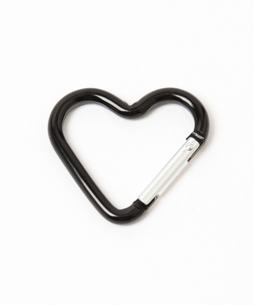 Me%(ミィパーセント)の「カラフルハートカラビナ 308673(キーホルダー・レディース・グレー/ブラック/レッド・FREE)」の21枚目の写真