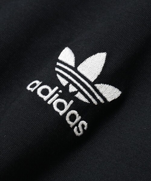 adidas（アディダス）の「adidas / アディカラー クラシックス スリーストライプス ロングスリーブ Tシャツ（Tシャツ/カットソー・メンズ・ブラック/ホワイト・X-LARGE/MEDIUM/LARGE/XX-LARGE）」の8枚目の写真