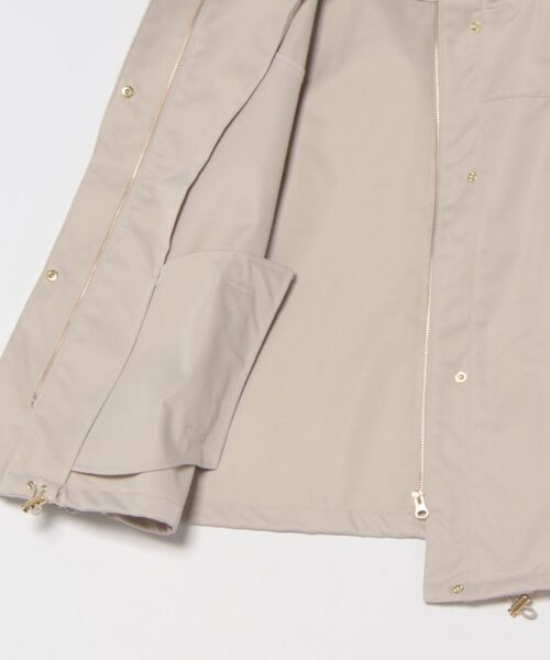 SOFFITTO(ソフィット)の「テフロン加工(汚れ防止加工)マウンテンパーカー(取り扱い店舗限定)(マウンテンパーカー・レディース・ネイビー/グレイッシュベージュ/オリーブ・FREE)」の5枚目の写真