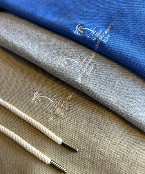 URBAN ISLAND SOCIETY(アーバンアイランドソサエティ)の「【URBAN ISLAND SOCIETY/アーバンアイランドソサエティ】UIS SWEAT PARKA/プルオーバーパーカー(パーカー・メンズ・ベージュ/杢グレー/ブルー・SMALL/MEDIUM/LARGE/X-LARGE)」の6枚目の写真