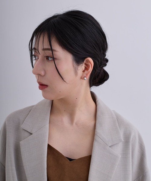 CALIN STANDARD(カリンスタンダード)の「◆金属アレルギー対応◆◆made in japan◆【片手でスムースワンタッチ】オーバルドロップ ミニスムースピアス(ピアス(両耳用)・レディース・ゴールド/ピンクゴールド/シルバー・FREE)」の10枚目の写真