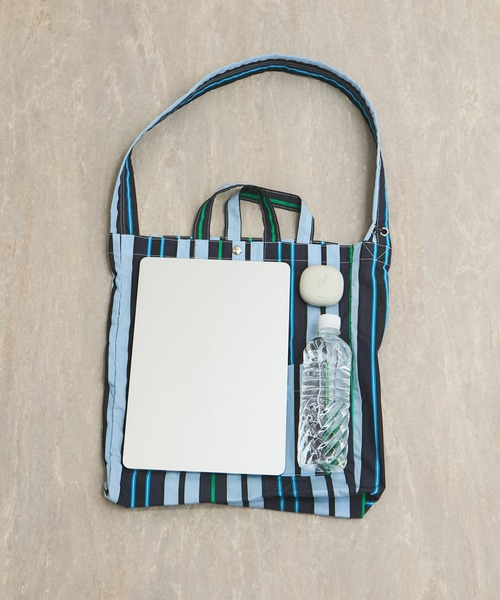 ADAM ET ROPE'（アダムエロペ）の「ギャザー2WAYミドルショルダーバッグ（ショルダーバッグ・レディース・ホワイト系その他5/ブルー系その他5/ピンク系その他2/ブラウン・FREE）」の7枚目の写真