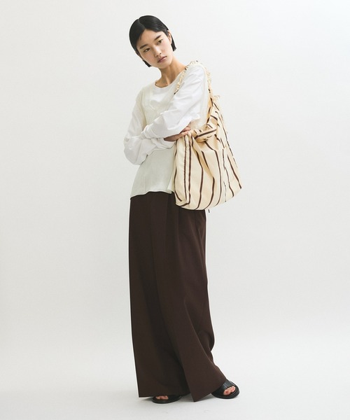 ADAM ET ROPE'（アダムエロペ）の「ギャザー2WAYミドルショルダーバッグ（ショルダーバッグ・レディース・ホワイト系その他5/ブルー系その他5/ピンク系その他2/ブラウン・FREE）」の13枚目の写真