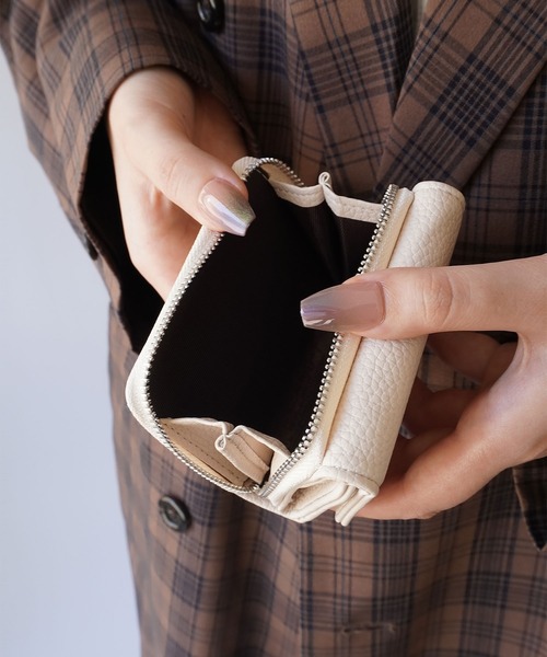 ammy.（エイミードット）の「【 ammy. / エイミードット 】 三つ折り 財布 / ミニ ウォレット（財布・レディース・グリーン/モカ/アイボリー/ブラック/ピンクベージュ/ブルー・FREE）」の10枚目の写真