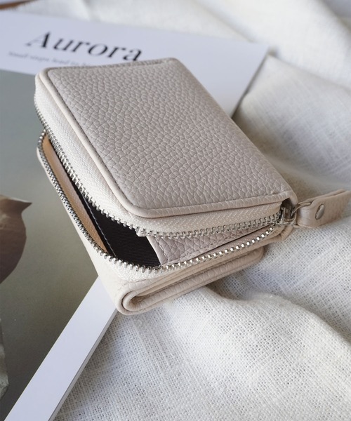 ammy.（エイミードット）の「【 ammy. / エイミードット 】 三つ折り 財布 / ミニ ウォレット（財布・レディース・グリーン/モカ/アイボリー/ブラック/ピンクベージュ/ブルー・FREE）」の16枚目の写真