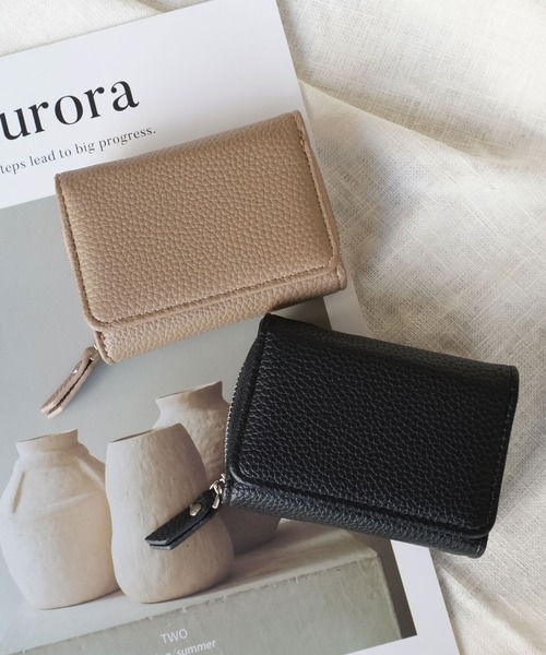 ammy.（エイミードット）の「【 ammy. / エイミードット 】 三つ折り 財布 / ミニ ウォレット（財布・レディース・グリーン/モカ/アイボリー/ブラック/ピンクベージュ/ブルー・FREE）」の8枚目の写真