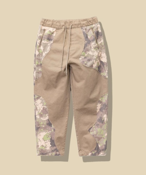 go slow caravan(ゴースローキャラバン)の「グネグネ切替イージーアンクルパンツ(その他パンツ・メンズ・ダークグリーン/ベージュ/インディゴブルー・MEDIUM/X-LARGE/LARGE)」の1枚目の写真