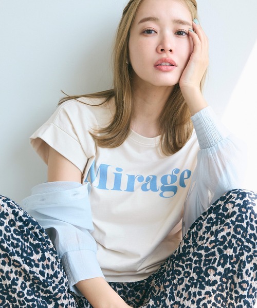 coca(coca)(コカ)の「フレンチスリーブロゴプリントTシャツ(Tシャツ/カットソー・レディース・グレイッシュベージュ/チャコール/A/B/オートミール/ラベンダー/ライトグリーン/アイボリー・S/M/L/XL)」の2枚目の写真