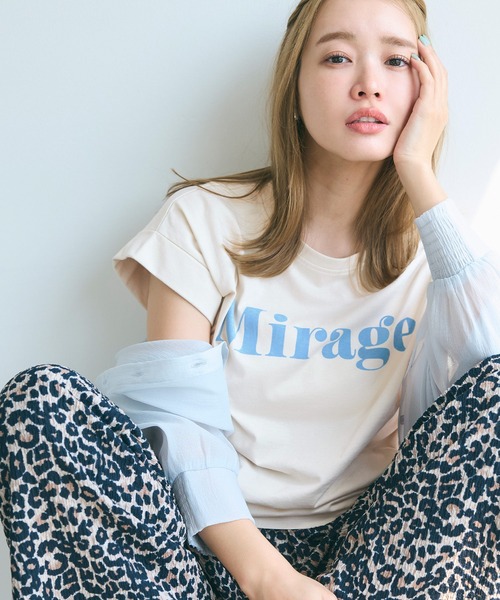 coca(coca)(コカ)の「フレンチスリーブロゴプリントTシャツ(Tシャツ/カットソー・レディース・グレイッシュベージュ/チャコール/A/B/オートミール/ラベンダー/ライトグリーン/アイボリー・S/M/L/XL)」の13枚目の写真
