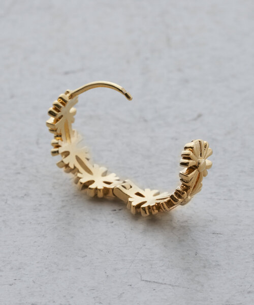 LIVETART（リヴェタート）の「フラワーサークルピアス（ピアス（両耳用）・レディース・ゴールド・FREE）」の7枚目の写真