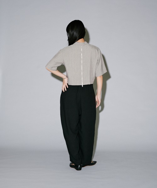 terrace（テラス）の「リネンライクアシメラップパンツ（チノパンツ・レディース・ブラック/グレー/キナリ・MEDIUM）」の4枚目の写真