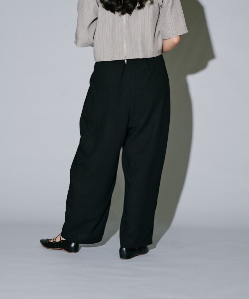terrace（テラス）の「リネンライクアシメラップパンツ（チノパンツ・レディース・ブラック/グレー/キナリ・MEDIUM）」の19枚目の写真