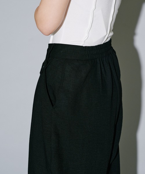 terrace（テラス）の「リネンライクアシメラップパンツ（チノパンツ・レディース・ブラック/グレー/キナリ・MEDIUM）」の22枚目の写真