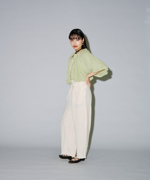 terrace（テラス）の「リネンライクアシメラップパンツ（チノパンツ・レディース・ブラック/グレー/キナリ・MEDIUM）」の6枚目の写真