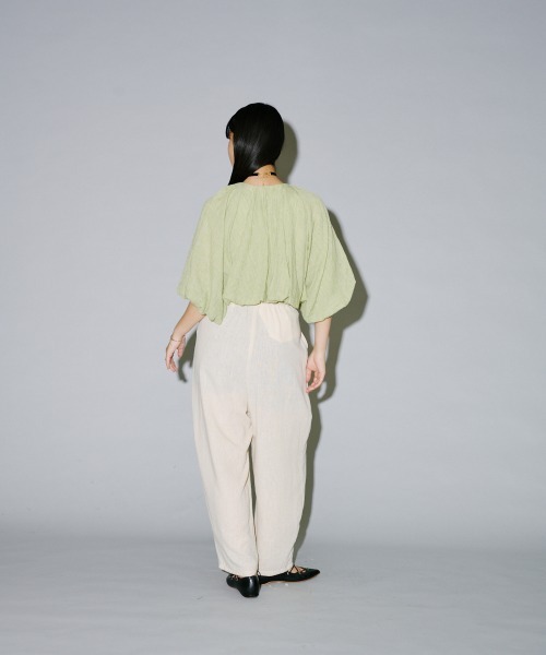 terrace（テラス）の「リネンライクアシメラップパンツ（チノパンツ・レディース・ブラック/グレー/キナリ・MEDIUM）」の7枚目の写真