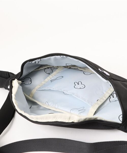 Miffy( ミッフィー)の「【miffy/ミッフィー】 ウエストバッグ フェイスデザイン(ボディバッグ/ウエストポーチ・レディース・ライトブルー/ブラック/ベージュ/ブラウン系その他/アイボリー・FREE)」の8枚目の写真