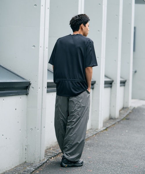 THE BOLDMAN(ザ ボールドマン)の「Drawcord Tee / ドローコードTシャツ(Tシャツ/カットソー・メンズ・ブラック/チャコールグレー・LARGE/MEDIUM)」の19枚目の写真