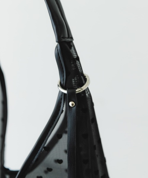 RODE SKO（ロデスコ）の「ハートシアーサンカクハンドバッグ（ハンドバッグ・レディース・ブラック/ベージュ・ONE）」の13枚目の写真