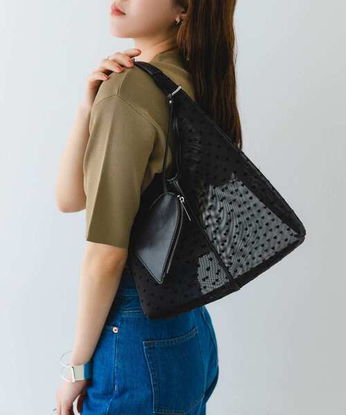 RODE SKO（ロデスコ）の「ハートシアーサンカクハンドバッグ（ハンドバッグ・レディース・ブラック/ベージュ・ONE）」の21枚目の写真