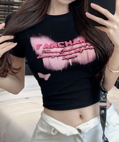 SHEENA(シーナ)の「バタフライロゴプリントショート丈Tシャツ(Tシャツ/カットソー・レディース・ホワイト/ブラック・M)」の9枚目の写真