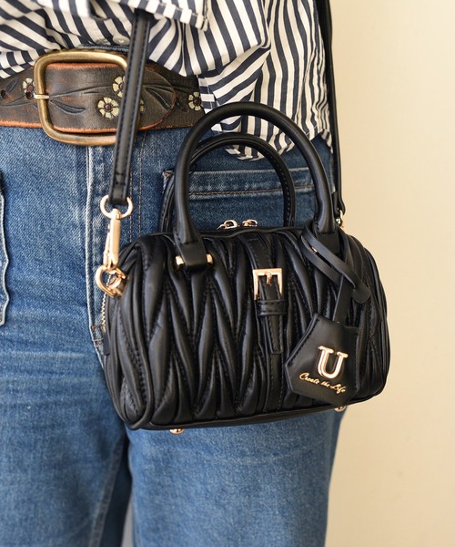 U(ユー)の「ムー ジュリア プティ ボストンバッグ(ボストンバッグ・レディース・フューシャピンク/ターコイズブルー/グリーン/アイボリー/グレー/シルバー/オリーブ/イエロー系その他/ブラック/ライム・FREE)」の3枚目の写真