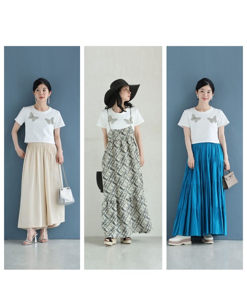 cawaii(カワイイ)の「ビジューの蝶々が瞬く短丈Tシャツカットソートップス(Tシャツ/カットソー・レディース・ホワイト・FREE)」の2枚目の写真
