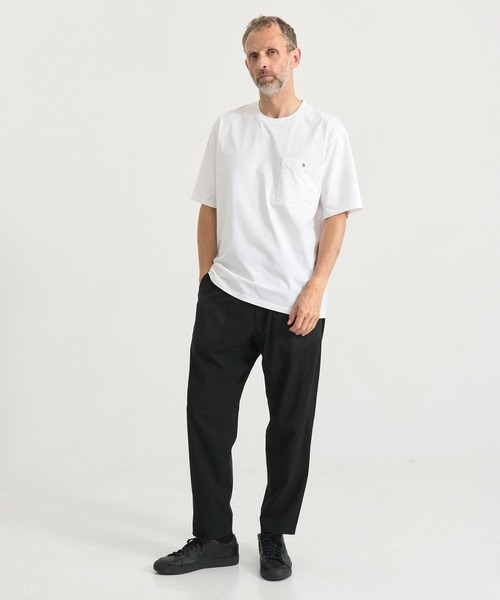 WHITE MOUNTAINEERING(ホワイトマウンテニアリング)の「【White Mountaineering / ホワイトマウンテニアリング】別注 ONE EYELET POCKET TEE(Tシャツ/カットソー・メンズ・ホワイト/ダークグレー/ネイビー/ブラック・2/1/4/3)」の6枚目の写真