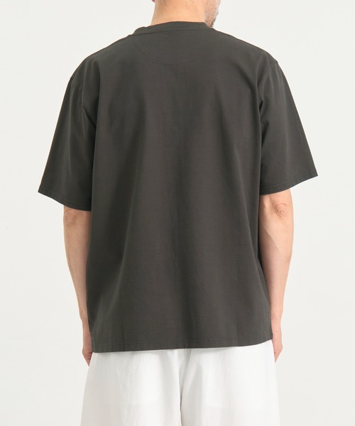 WHITE MOUNTAINEERING(ホワイトマウンテニアリング)の「【White Mountaineering / ホワイトマウンテニアリング】別注 ONE EYELET POCKET TEE(Tシャツ/カットソー・メンズ・ホワイト/ダークグレー/ネイビー/ブラック・2/1/4/3)」の17枚目の写真