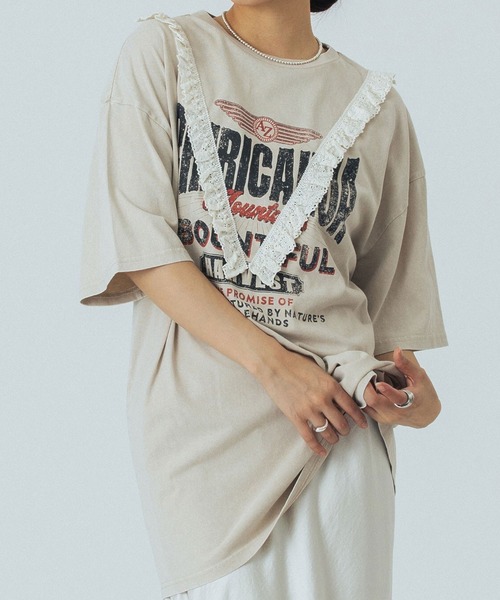 ROSE BUD(ローズバッド)の「LOGO S/S TEE(Tシャツ/カットソー・レディース・ブラック/ベージュ/バーガンディー・ONE SIZE)」の2枚目の写真