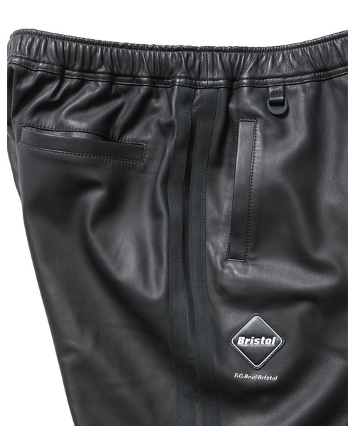 F.C.Real Bristol(エフシーレアルブリストル)の「LEATHER TRACK PANTS(その他パンツ・メンズ・ブラック・MEDIUM/SMALL/X-LARGE/LARGE/XX-LARGE)」の5枚目の写真