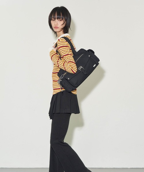 ILLIGO(イリゴ)の「◇ILLIGO◇エッセンシャル ポケット バッグ ESSENTIAL POCKET BAG(ショルダーバッグ・レディース・ブラック/グレー/ピンク・FREE)」の5枚目の写真