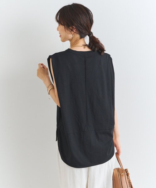 un dix cors（アンディコール）の「《大人のこなれカジュアルに》綿麻混肩タックプルオーバー（Tシャツ/カットソー・レディース・ブラック/オフホワイト/チャコールグレー・FREE）」の13枚目の写真