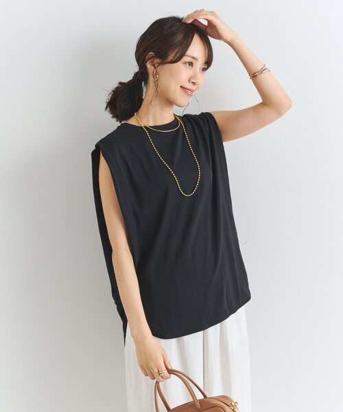 un dix cors（アンディコール）の「《大人のこなれカジュアルに》綿麻混肩タックプルオーバー（Tシャツ/カットソー・レディース・ブラック/オフホワイト/チャコールグレー・FREE）」の14枚目の写真