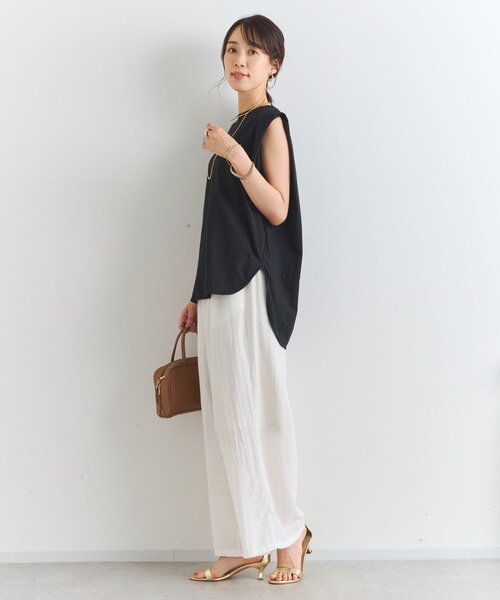 un dix cors（アンディコール）の「《大人のこなれカジュアルに》綿麻混肩タックプルオーバー（Tシャツ/カットソー・レディース・ブラック/オフホワイト/チャコールグレー・FREE）」の16枚目の写真