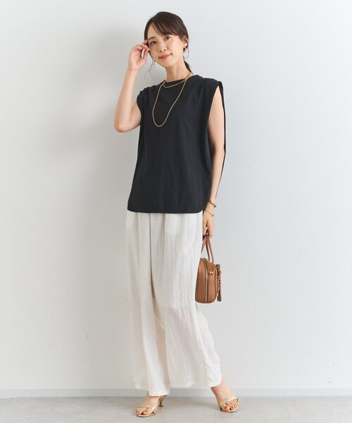 un dix cors（アンディコール）の「《大人のこなれカジュアルに》綿麻混肩タックプルオーバー（Tシャツ/カットソー・レディース・ブラック/オフホワイト/チャコールグレー・FREE）」の18枚目の写真