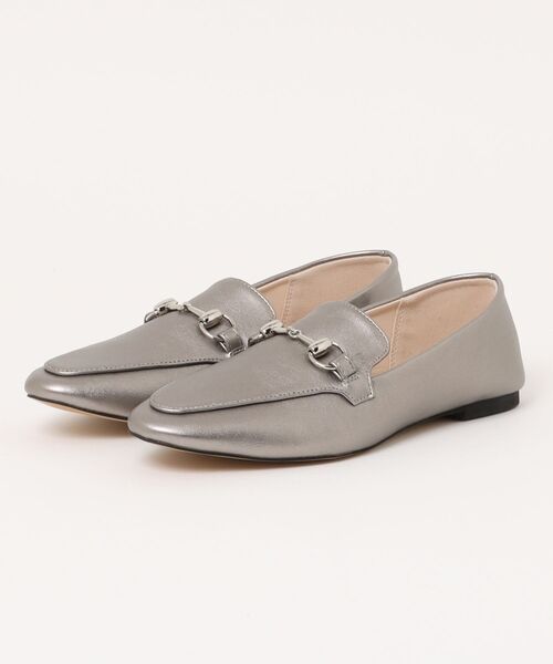 Au BANNISTER(オゥバニスター)の「ビットローファー(ローファー・レディース・シルバー/ブラック・38/35/36/37)」の2枚目の写真