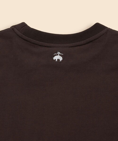 BROOKS BROTHERS（ブルックスブラザーズ）の「USAコットンジャージー　グラフィックロゴ　ヘビーウェイトTシャツ（Tシャツ/カットソー・メンズ・ホワイト/ネイビー/グレー/ダークブラウン・LARGE/MEDIUM/SMALL/X-LARGE）」の7枚目の写真